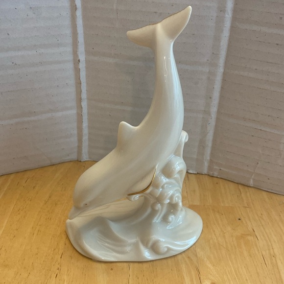 NWT and vintage Lenox dolphin about 7 in tall and 5 in wide. - Picture 3 of 8